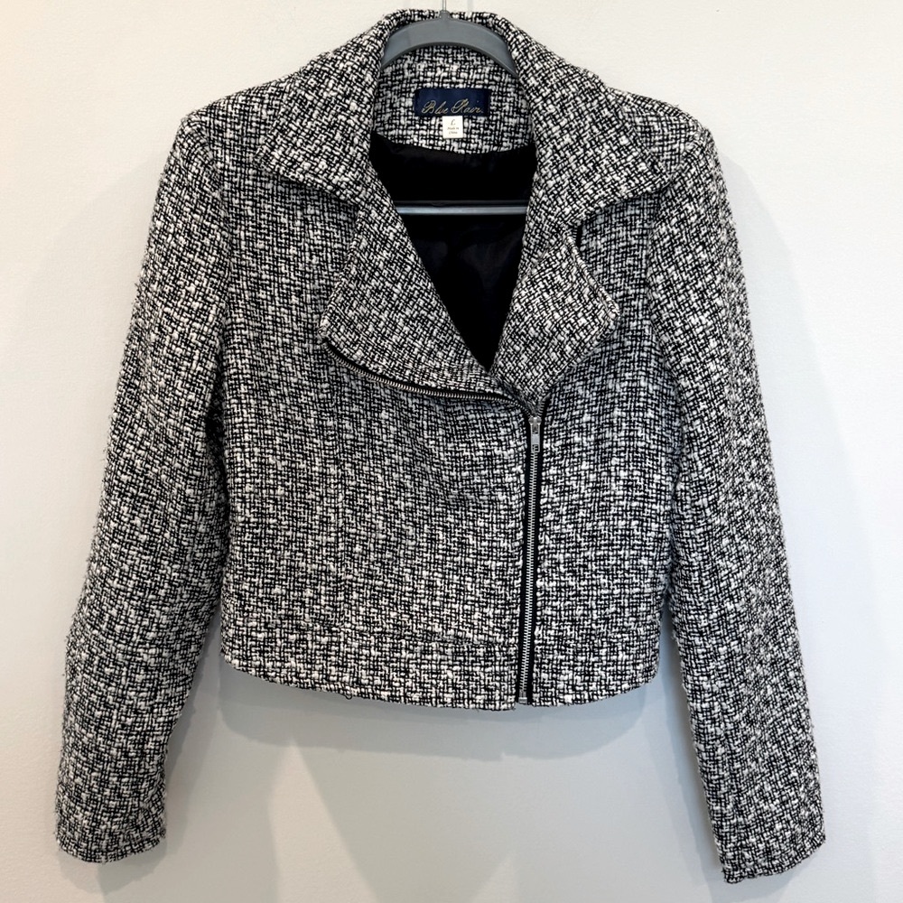 Chic Black and White Women's Jacket